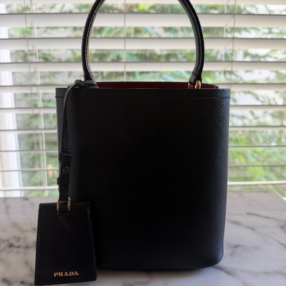 Authentic Prada Panier Small Black Saffiano Leather Bag with Red Interior - Picture 4 of 13